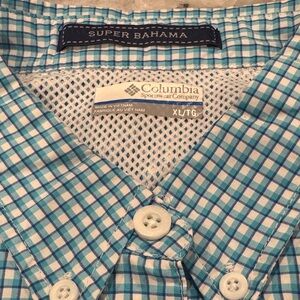Columbia Men’s Aqua Plaid Button-Down Shirt long sleeve